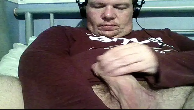 mrhardcock12 online show from February 2, 9:25 pm
