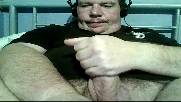 mrhardcock12 online show from February 15, 10:20 pm