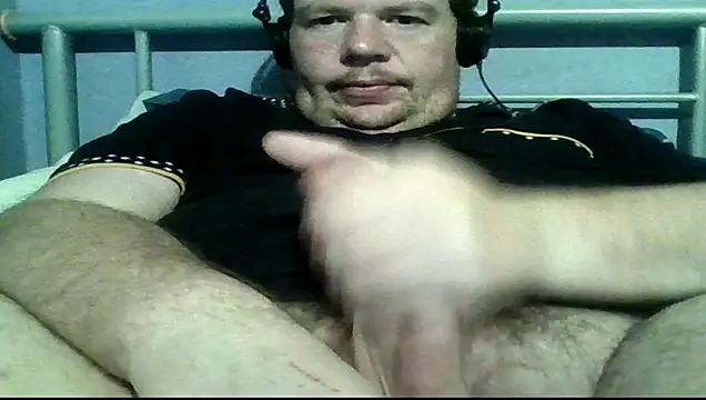 mrhardcock12 online show from February 22, 8:43 pm