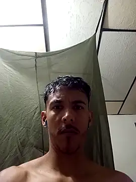 Marshallbronnxx online show from April 8, 11:06 pm