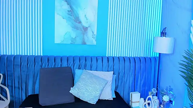 dahianeconnor online show from April 9, 11:38 am