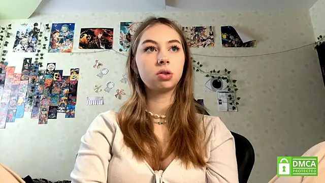 Snapshot of JanelBray chatting on February 5, 7:48 am JanelBray online show from February 5, 7:48 am