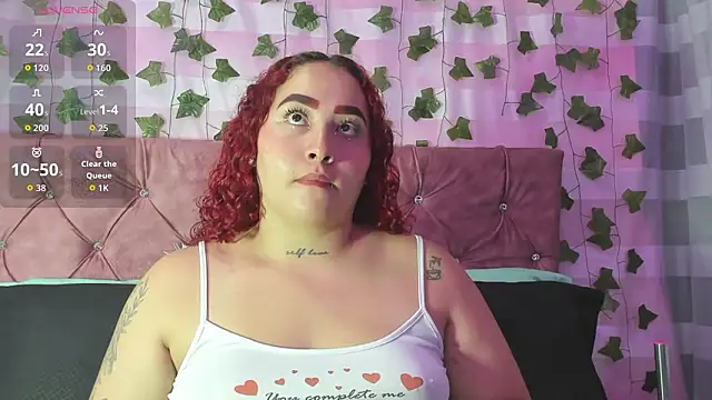 Ayla-marttinez online show from February 28, 12:21 am