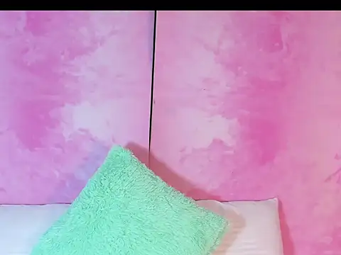 Ayla-marttinez online show from January 9, 1:12 am