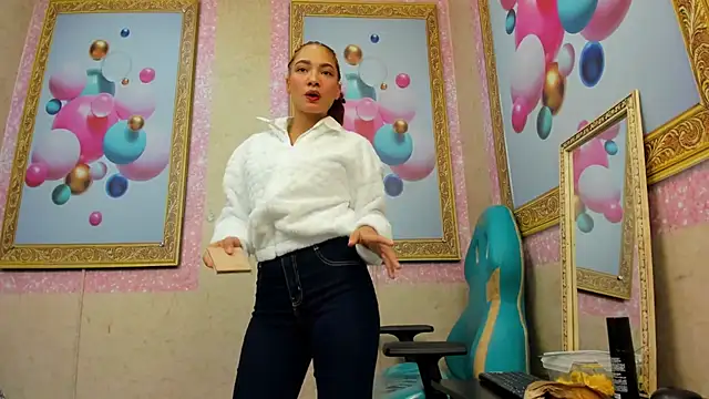 Jadde Greyy  online show from March 26, 11:41 am