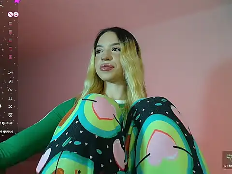 alina lee online show from December 14, 2:51 am