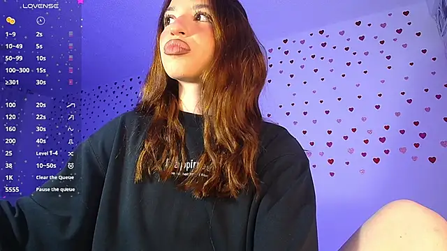 alina lee online show from February 28, 2:11 am