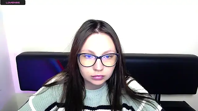 LiliaErmi online show from June 2, 6:57 am