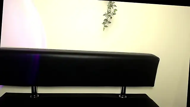 LiliaErmi online show from April 14, 6:18 am