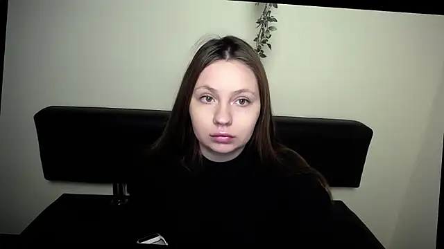 LiliaErmi online show from April 7, 5:53 am