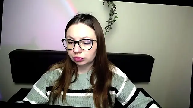 LiliaErmi online show from April 22, 5:47 am