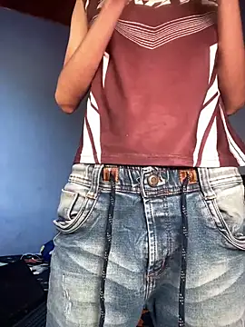 Juan Gomezz26 online show from February 18, 10:17 pm