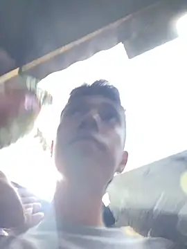 Juan Gomezz26 online show from April 13, 9:52 pm