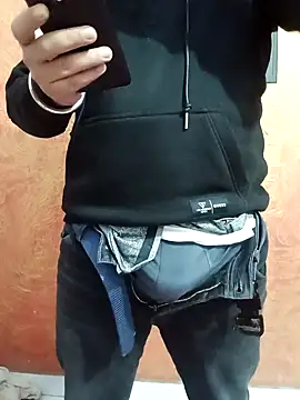 Rahul Singh1987 online show from January 10, 3:29 pm