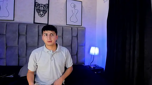 Ambar Baker 7 online show from February 26, 1:22 pm