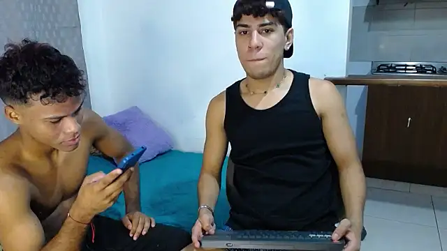 black men9 online show from April 7, 11:06 pm