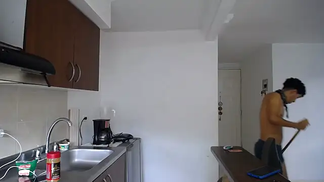 black men9 online show from March 13, 10:04 pm