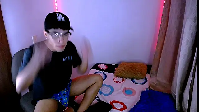 black men9 online show from January 13, 6:17 am