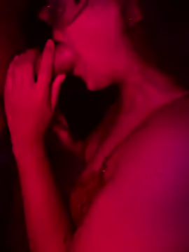 sextwox online show from January 11, 2:07 am