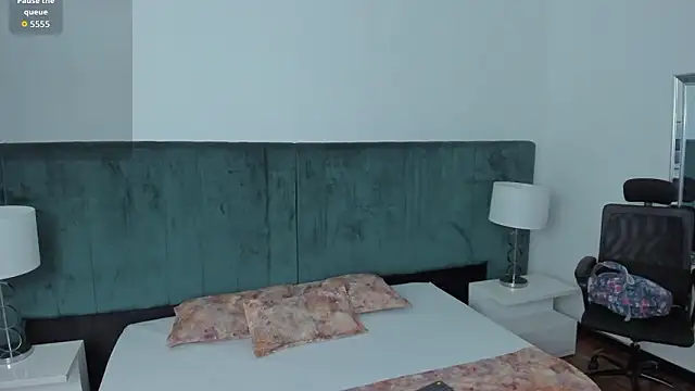 Scarlett  Noir online show from March 29, 10:33 pm