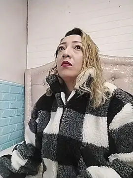 DanaMontana online show from January 17, 2:53 pm