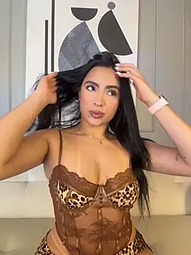 ValeriaTorress  online show from March 1, 9:48 pm