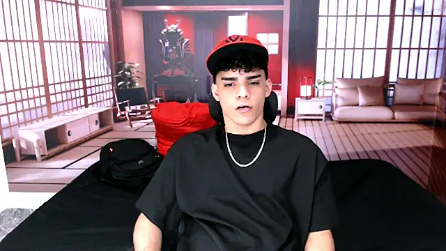 Snapshot of RyanConnerr chatting on December 16, 12:59 am RyanConnerr online show from December 16, 12:59 am