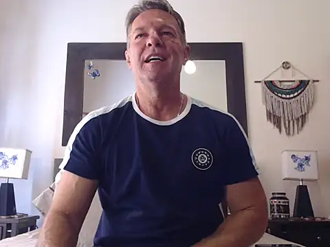 Snapshot of TommyLopez chatting on January 9, 4:36 pm TommyLopez online show from January 9, 4:36 pm