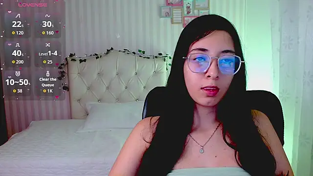 emmalove doll online show from February 25, 1:06 am