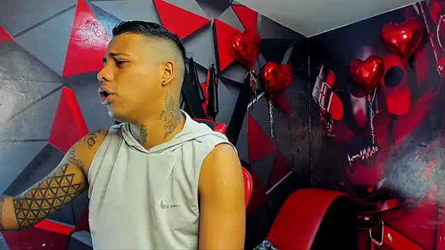 Hot Boys 69 online show from February 26, 12:05 pm