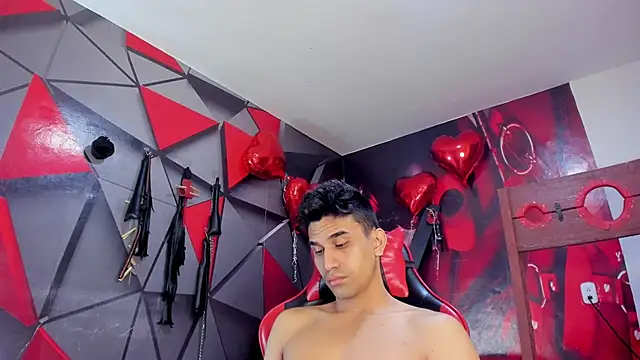 Hot Boys 69 online show from February 21, 11:12 am