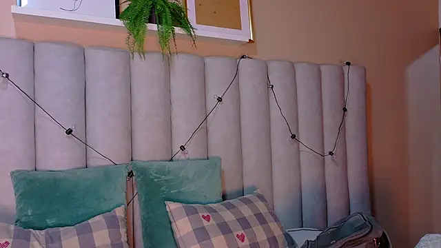 Miia Anderson online show from March 23, 12:38 pm