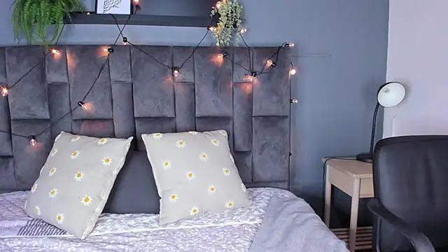 Miia Anderson online show from January 14, 9:18 pm