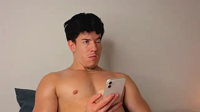 maxxcooper1 online show from January 17, 11:14 am