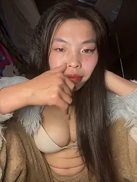 lux-su online show from February 19, 9:50 am