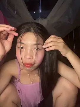 lux-su online show from February 28, 10:59 am