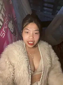 lux-su online show from February 25, 11:37 pm