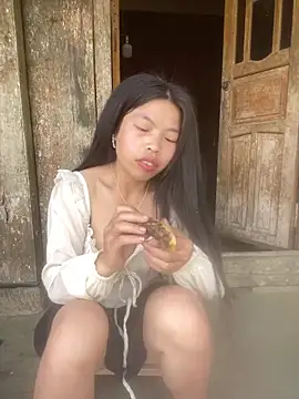 lux-su online show from April 11, 1:46 am