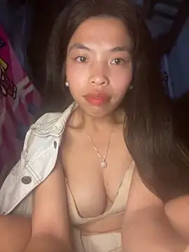 lux-su online show from March 27, 9:49 pm