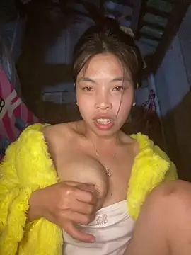 lux-su online show from March 22, 2:29 pm