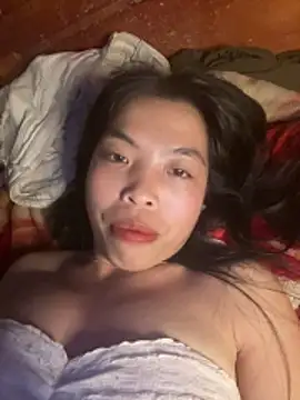 lux-su online show from April 22, 1:51 pm