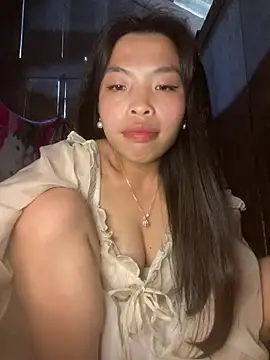 lux-su online show from March 29, 10:06 am