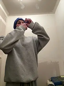 faces818 online show from March 14, 10:54 am