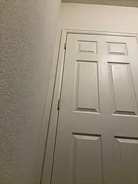 faces818 online show from April 24, 7:10 am