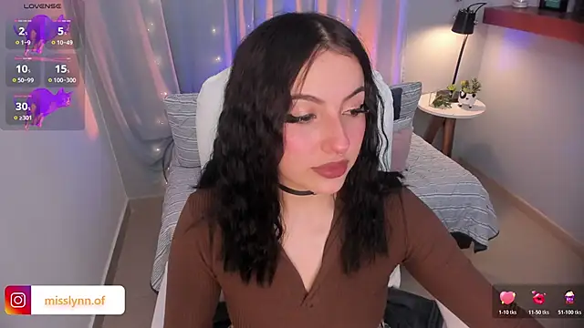 Missslynnn online show from January 16, 5:55 am