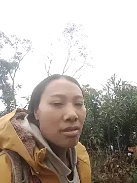 Snapshot of baby8822 chatting on December 16, 5:22 am baby8822 online show from December 16, 5:22 am