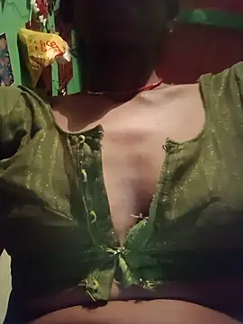 Snapshot of Maya_Big55A chatting on June 1, 9:03 pm Maya Big55A online show from June 1, 9:03 pm