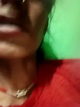 Maya Big55A online show from April 21, 11:44 pm