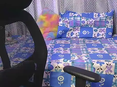 hey-pinky online show from March 19, 4:23 am