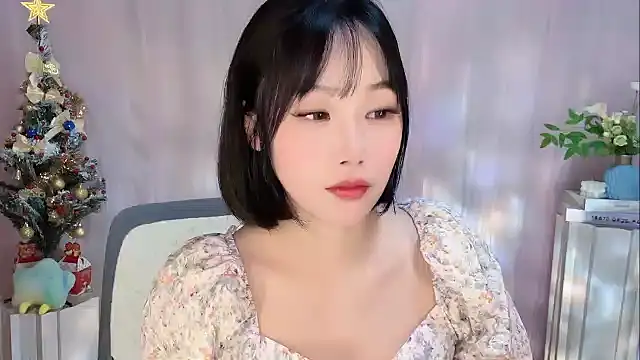 Snapshot of Pinkgirl520 chatting on January 10, 10:54 am Pinkgirl520 online show from January 10, 10:54 am